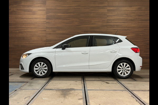 Seat Ibiza 1.0 TSI Excellence Automaat | Half Leer/Alcantara | Keyless | LED | Cruise Control | Climate Control