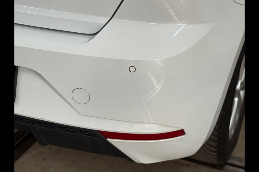 Seat Ibiza 1.0 TSI Excellence Automaat | Half Leer/Alcantara | Keyless | LED | Cruise Control | Climate Control