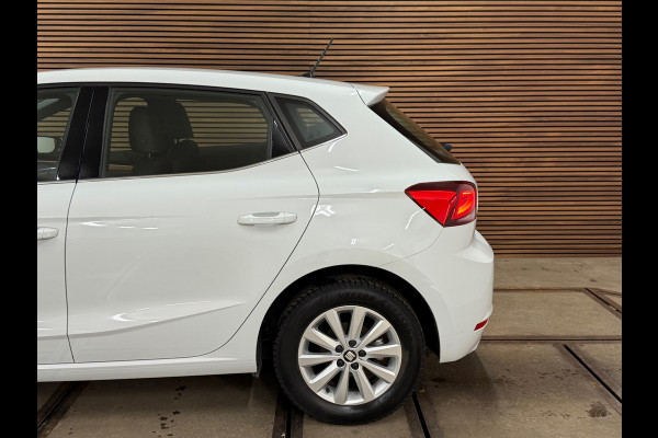 Seat Ibiza 1.0 TSI Excellence Automaat | Half Leer/Alcantara | Keyless | LED | Cruise Control | Climate Control