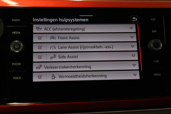 Volkswagen Polo 2.0 TSI GTI VIRTUAL/PANO/CARPLAY/IQ-LIGHT/SFEERVER/VOL