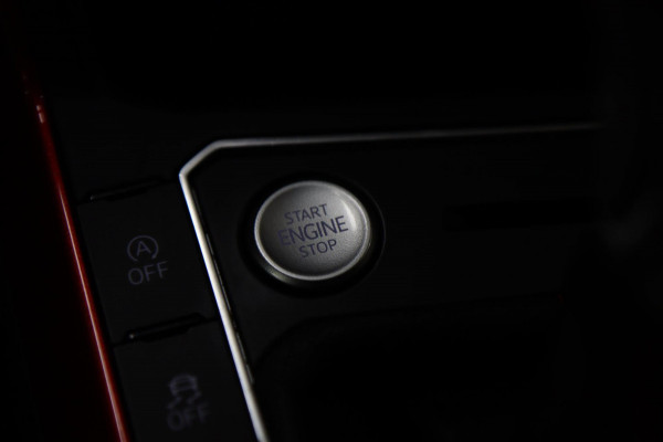 Volkswagen Polo 2.0 TSI GTI VIRTUAL/PANO/CARPLAY/IQ-LIGHT/SFEERVER/VOL