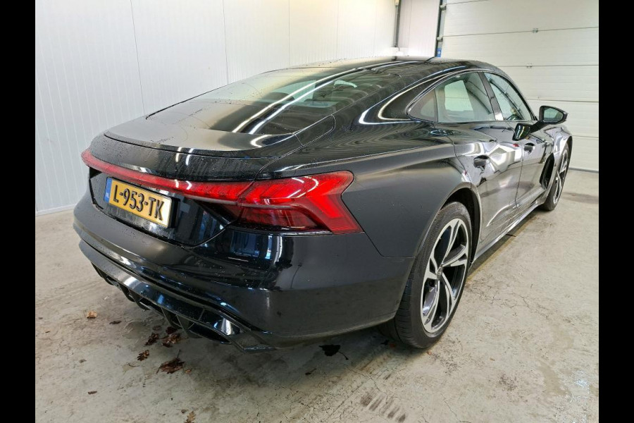 Audi e-tron GT GT Quattro 93 kWh | Panorama | Bang & Olufsen | Stoel Ventilatie | Camera | Leder |
