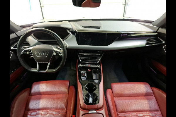Audi e-tron GT GT Quattro 93 kWh | Panorama | Bang & Olufsen | Stoel Ventilatie | Camera | Leder |