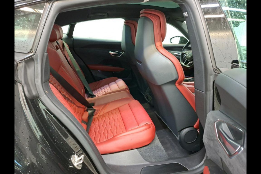 Audi e-tron GT GT Quattro 93 kWh | Panorama | Bang & Olufsen | Stoel Ventilatie | Camera | Leder |