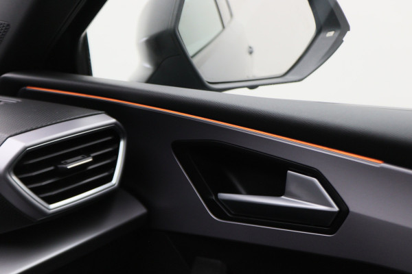 Seat Leon 1.0 TSI FR Launch Edition Virtual Cockpit, ACC, Apple Carplay, Sfeerverlichting, LED, DAB, 17"