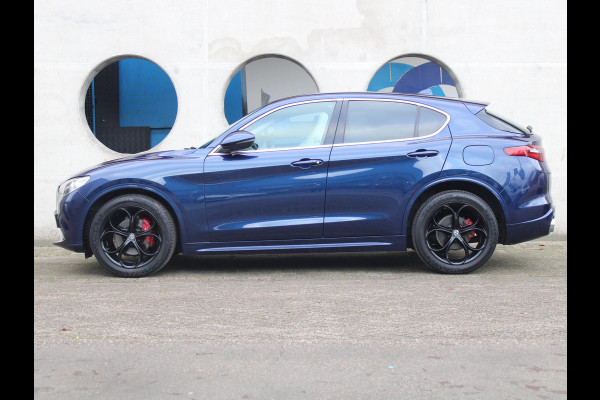 Alfa Romeo Stelvio 2.2d Super | LEDEREN BEKLEDING | 20" LICHTMETALEN VELGEN |