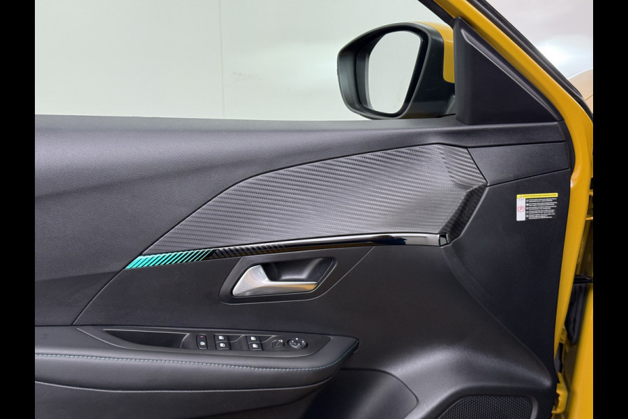 Peugeot e-208 EV 50kWh Navi 360°Camera Apple Carplay Android 1/2 Leer Ecc Cruise Control Allure SOH 90% Lmv 16" Led lane Assist DAB Bluetooth Regen-Lichtsensor Isofix Keyless 1e Eigenaar Origineel Nederlandse Auto