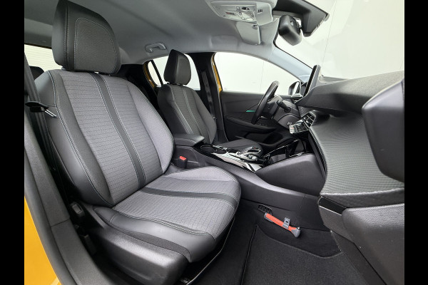 Peugeot e-208 EV 50kWh Navi 360°Camera Apple Carplay Android 1/2 Leer Ecc Cruise Control Allure SOH 90% Lmv 16" Led lane Assist DAB Bluetooth Regen-Lichtsensor Isofix Keyless 1e Eigenaar Origineel Nederlandse Auto