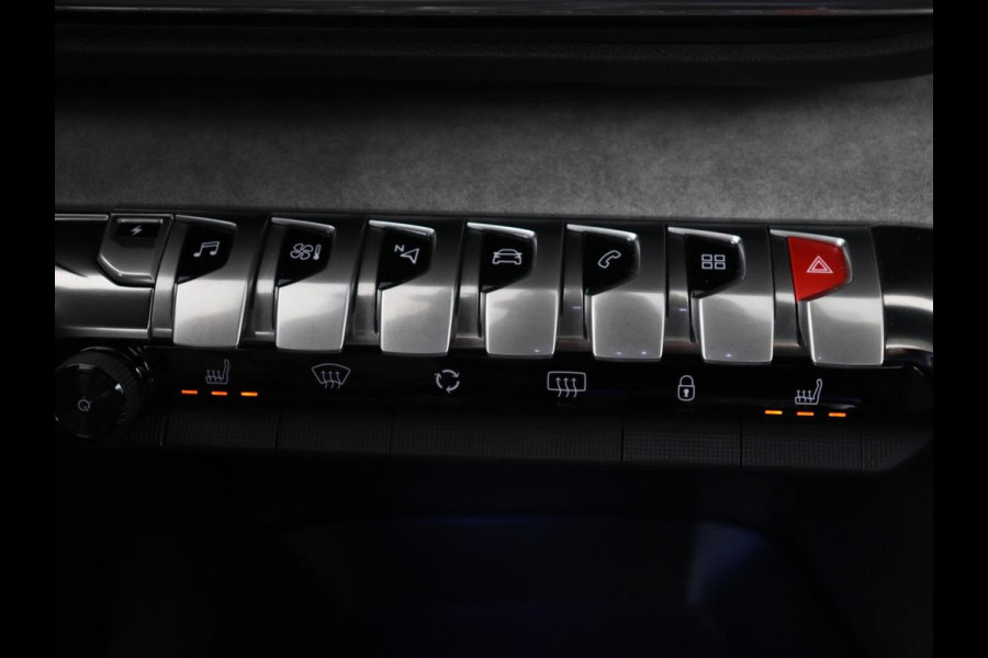 Peugeot 3008 1.6 HYbrid 225 GT Line | Panoramadak | Leder/Alcantara | Stoelverwarming | Camera | Carplay | Adaptive cruise | Navigatie | Keyless | Full LED | 19'' | Sfeerverlichting | PHEV | Plug In