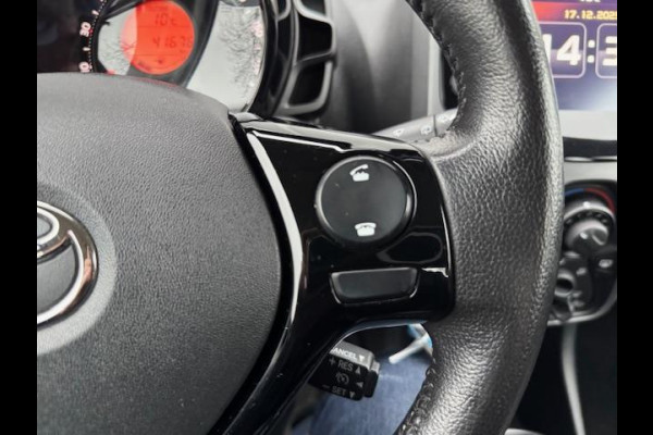 Toyota Aygo 1.0 VVT-i x-JBL,Carplay,achteruitrijcamera,airco,lm velgen