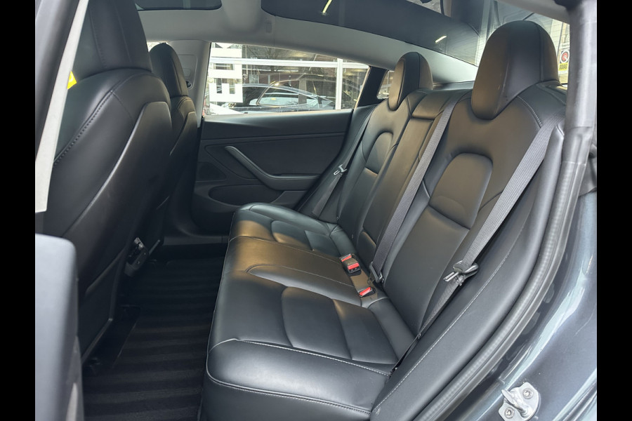 Tesla Model 3 Long Range AWD 75 kWh SOH 87% / NAP / STOELVERWARMING