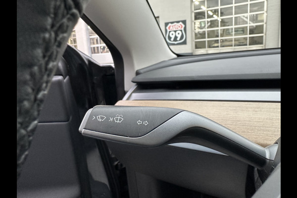 Tesla Model 3 Long Range AWD 75 kWh SOH 87% / NAP / STOELVERWARMING