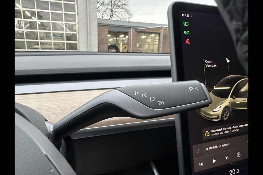 Tesla Model 3 Long Range AWD 75 kWh SOH 87% / NAP / STOELVERWARMING