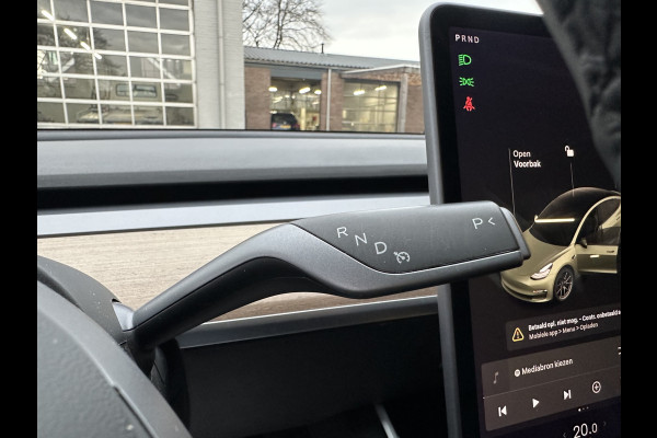 Tesla Model 3 Long Range AWD 75 kWh SOH 87% / NAP / STOELVERWARMING