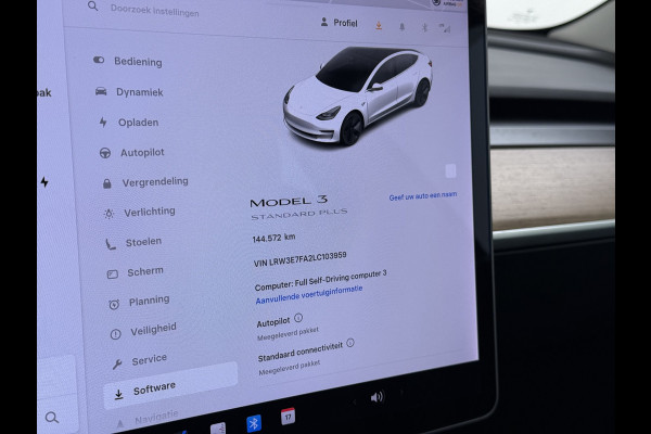 Tesla Model 3 SR Plus 325PK Lmv 18" AutoPilot FSD-3 Leder Pano-dak Adaptive-Cruise Camera's Elektr.-Stuur+Stoelen+Spiegels+Geheugen+Easy-Entry Navi LED Comfortstoelen ACC DAB Voorverwarmen interieur via App Keyless One-Pedal-Drive 1e Eigenaar Origineel Nederlandse Auto