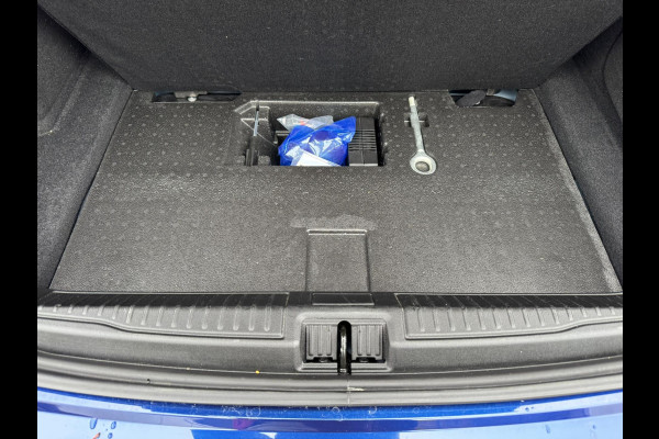 Alfa Romeo Giulia 2.0T Super Squadra Tuning 300+ PK Cruise Climate Leer Stoel- stuurverwarming Apple / Android Navi Camera Pano