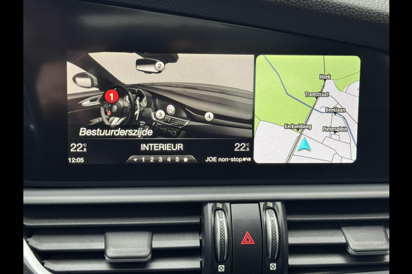 Alfa Romeo Giulia 2.0T Super Squadra Tuning 300+ PK Cruise Climate Leer Stoel- stuurverwarming Apple / Android Navi Camera Pano