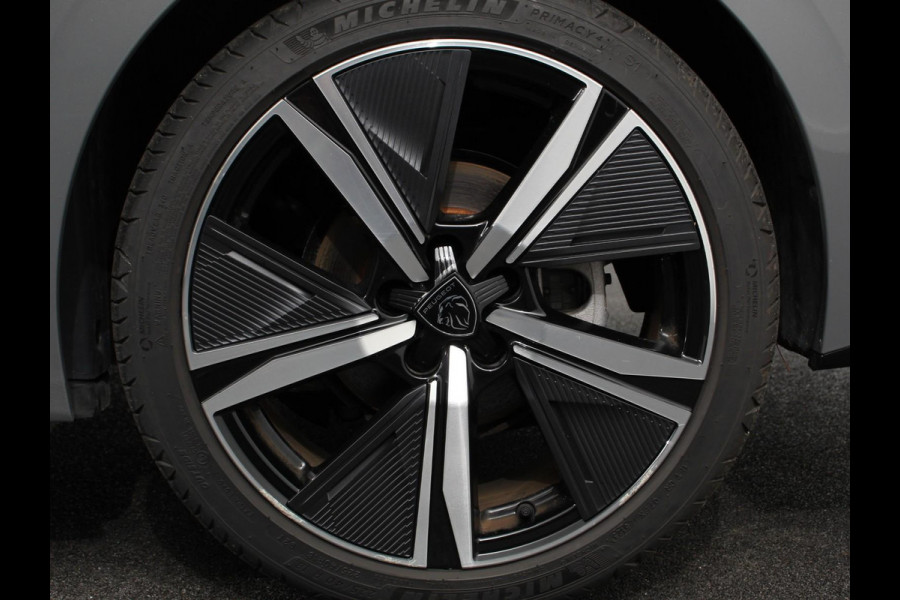 Peugeot 308 1.2 PureTech GT Automaat | Navigatie | Apple Carplay | Android Auto | Camera | Virtual Cockpit | Black Pakket | Climate Control | Adaptive Cruise Control | LED