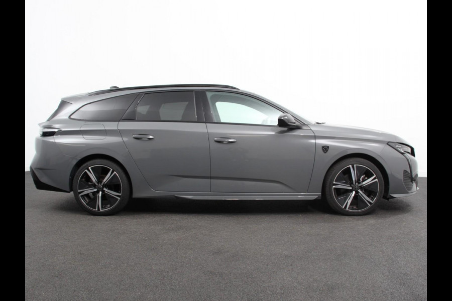 Peugeot 308 1.2 PureTech GT Automaat | Navigatie | Apple Carplay | Android Auto | Camera | Virtual Cockpit | Black Pakket | Climate Control | Adaptive Cruise Control | LED