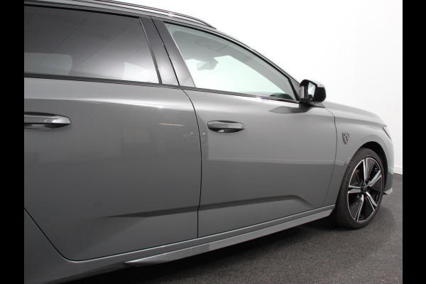 Peugeot 308 1.2 PureTech GT Automaat | Navigatie | Apple Carplay | Android Auto | Camera | Virtual Cockpit | Black Pakket | Climate Control | Adaptive Cruise Control | LED