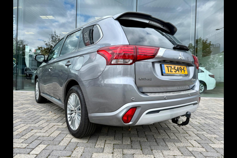 Mitsubishi Outlander 2.4 PHEV Intense+ 4WD, NAP, CarPlay, Trekhaak, Sunroof