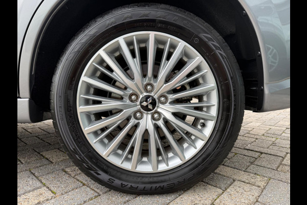 Mitsubishi Outlander 2.4 PHEV Intense+ 4WD, NAP, CarPlay, Trekhaak, Sunroof