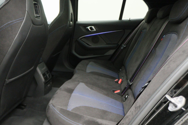 BMW 1-serie 128ti Business Edition M Sport Panoramadak, M-Sportstoelen, Stoelverwarming, LED, Apple Carplay, 19"