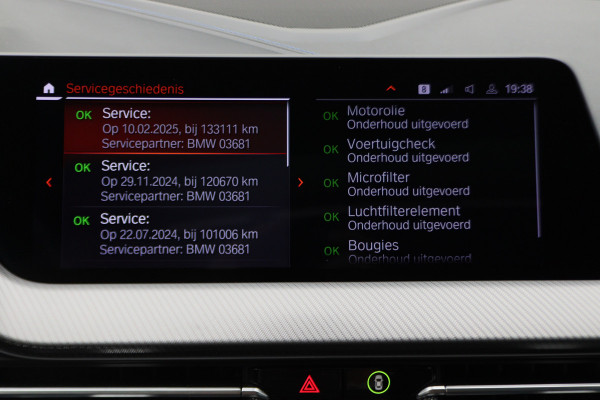 BMW 1-serie 128ti Business Edition M Sport Panoramadak, M-Sportstoelen, Stoelverwarming, LED, Apple Carplay, 19"