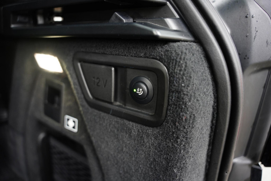 BMW X7 M 60 I X-Drive | Trekhaak | 7 Persoons | M-Sport Pro | Sky Lounge