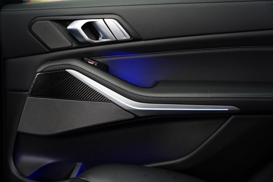 BMW X7 M 60 I X-Drive | Trekhaak | 7 Persoons | M-Sport Pro | Sky Lounge