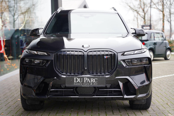BMW X7 M 60 I X-Drive | Trekhaak | 7 Persoons | M-Sport Pro | Sky Lounge