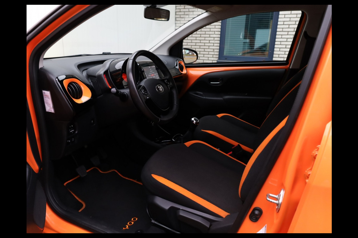 Toyota Aygo 1.0 VVT-i x-cite | Carplay | Airco | NL Auto