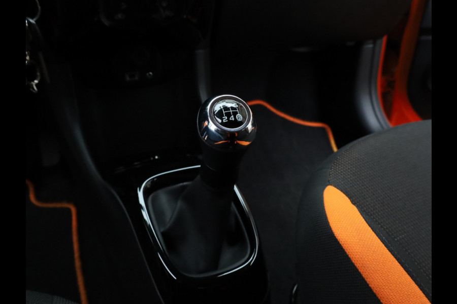 Toyota Aygo 1.0 VVT-i x-cite | Carplay | Airco | NL Auto