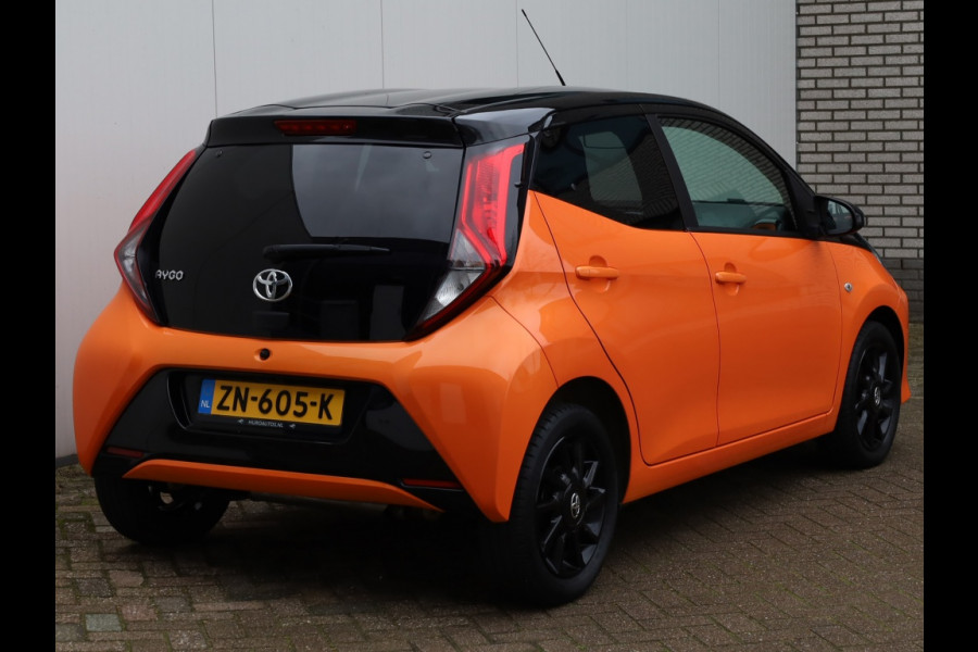 Toyota Aygo 1.0 VVT-i x-cite | Carplay | Airco | NL Auto