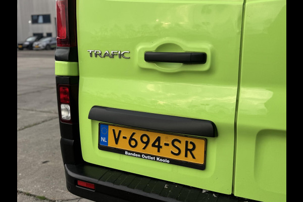 Renault Trafic 1.6 dCi T29 L2H1 DC Comfort Energy DUBBEL CABINE / AIRCO / CRUISE CONTROLE / NAVI / TREKHAAK