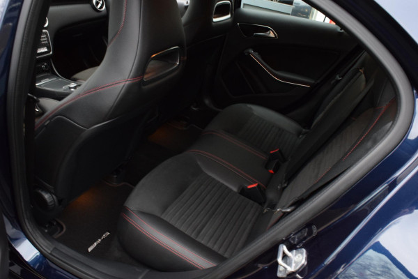 Mercedes-Benz A-Klasse 180 Bus.Solution AMG|Cam.|Carplay|Stoelverwarm.