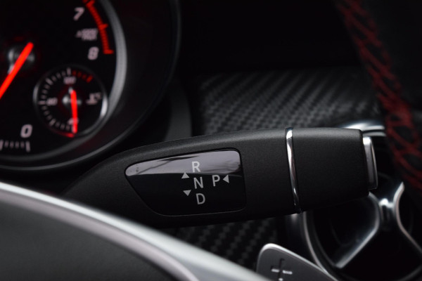 Mercedes-Benz A-Klasse 180 Bus.Solution AMG|Cam.|Carplay|Stoelverwarm.