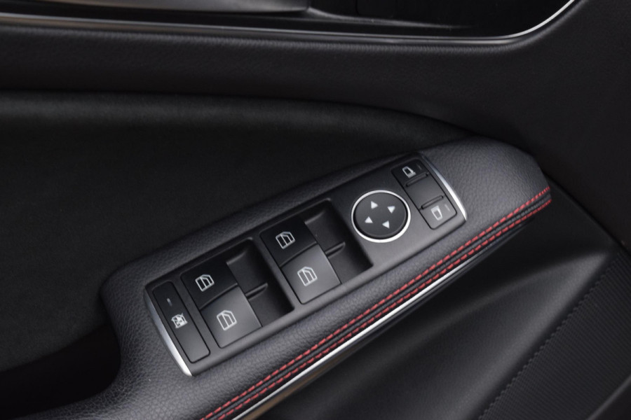 Mercedes-Benz A-Klasse 180 Bus.Solution AMG|Cam.|Carplay|Stoelverwarm.