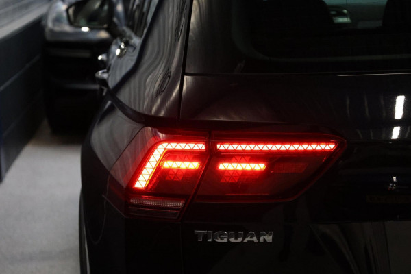 Volkswagen Tiguan 2.0 TSI 4Motion 220PK R-LINE LED/VIRTUAL/PANO/LEER+S.VERWARMING+MEMORY/20" LMV/CAM/LINE/ACC/ECC/12 MND GARANTIE!