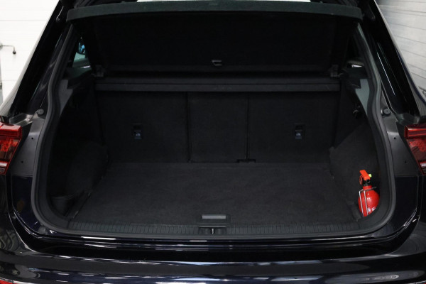 Volkswagen Tiguan 2.0 TSI 4Motion 220PK R-LINE LED/VIRTUAL/PANO/LEER+S.VERWARMING+MEMORY/20" LMV/CAM/LINE/ACC/ECC/12 MND GARANTIE!
