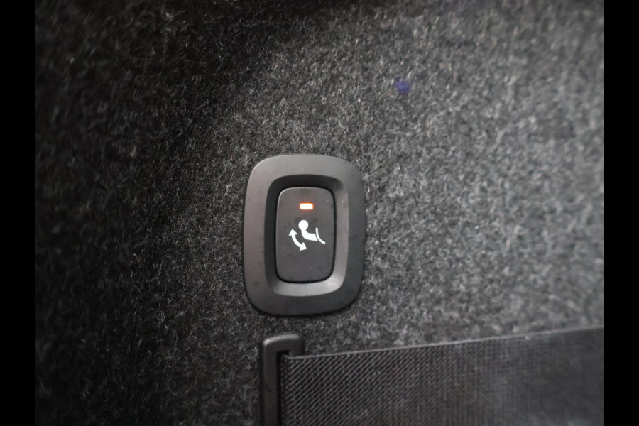 Polestar 2 LONG RANGE DUAL MOTOR 408 PK 78 KWH LAUNCH + WEGKL. TREKHAAK | PANORAMA | 360 CAMERA | 20 INCH | PIXEL LED