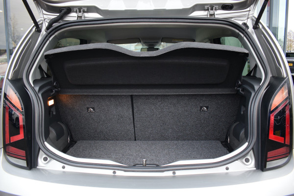 Volkswagen up! 1.0 | Camera | Cruise | LM Velgen | Climate