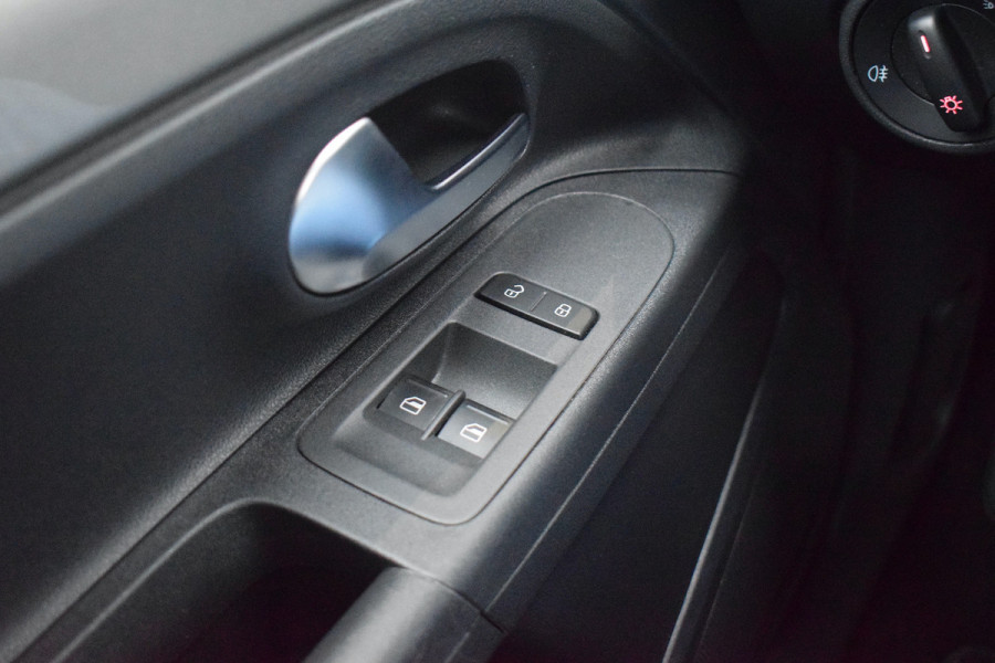 Volkswagen up! 1.0 | Camera | Cruise | LM Velgen | Climate