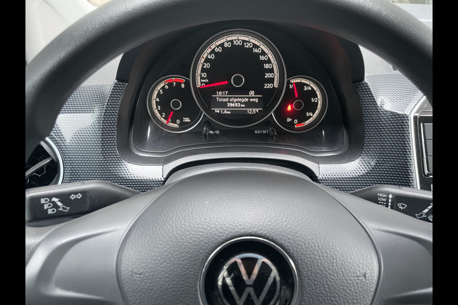 Volkswagen up! 1.0 Airco - Alarm klasse 1 - Bluetooth - Elektrische ramen voor - Radio - Rijstrooksensor - Start/stop systeem - Centrale deurvergrendeling met afstandsbediening
