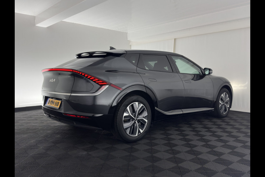 Kia Ev6 Plus 77.4 kWh [ 3-Fase ] (INCL-BTW) Aut. *LEATHER | ADAPTIVE-CRUISE | DIGI-COCKPIT | MERIDIAN-AUDIO | MEMORY-PACK | FULL-LED | KEYLESS | CAMERA | DAB | BLIND-SPOT | NAVI-FULLMAP | PRIVACY-GLASS | AMBIENT-LIGHT | ...
