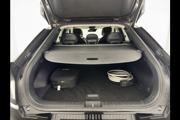 Kia Ev6 Plus 77.4 kWh [ 3-Fase ] (INCL-BTW) Aut. *LEATHER | ADAPTIVE-CRUISE | DIGI-COCKPIT | MERIDIAN-AUDIO | MEMORY-PACK | FULL-LED | KEYLESS | CAMERA | DAB | BLIND-SPOT | NAVI-FULLMAP | PRIVACY-GLASS | AMBIENT-LIGHT | ...