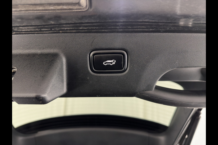 Kia Ev6 Plus 77.4 kWh [ 3-Fase ] (INCL-BTW) Aut. *LEATHER | ADAPTIVE-CRUISE | DIGI-COCKPIT | MERIDIAN-AUDIO | MEMORY-PACK | FULL-LED | KEYLESS | CAMERA | DAB | BLIND-SPOT | NAVI-FULLMAP | PRIVACY-GLASS | AMBIENT-LIGHT | ...