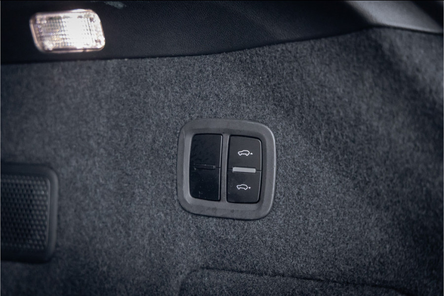 Porsche Cayenne Coupé 3.0 E-Hybrid 22 inch Black - ACC - Sport Chrono