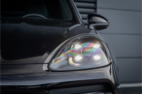 Porsche Cayenne Coupé 3.0 E-Hybrid 22 inch Black - ACC - Sport Chrono