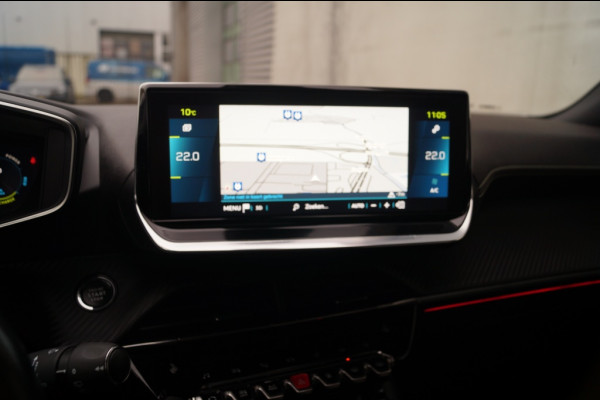 Peugeot e-2008 EV GT 50kWh -NAVI-ECC-PANO-LED-